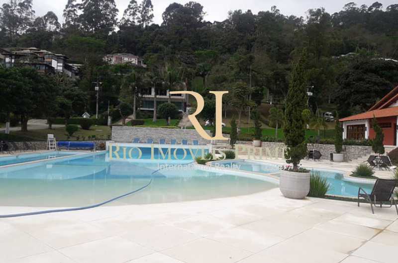 PISCINA - 1