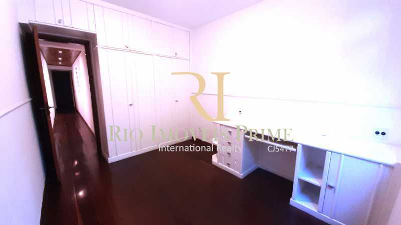 QUARTO3 - 26