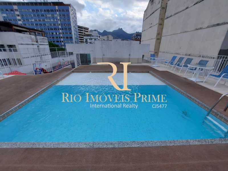 PISCINA - 18