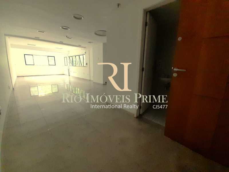 HALL DE ENTRADA - 2