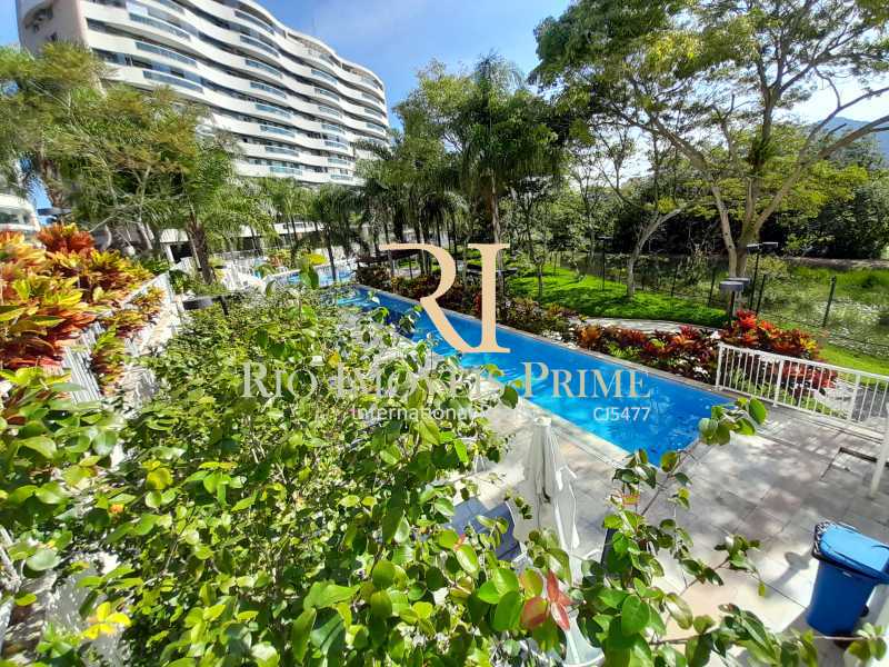 PISCINAS - 23