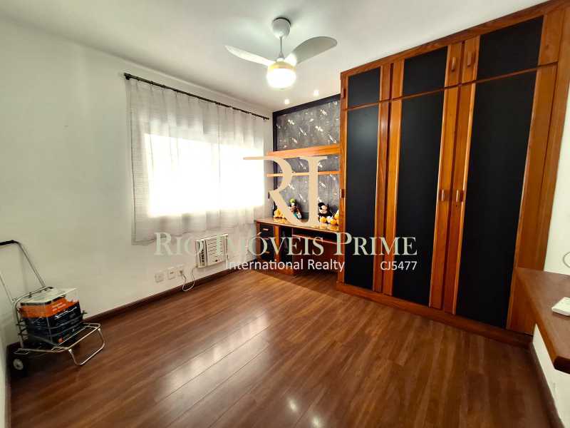QUARTO3 - 9