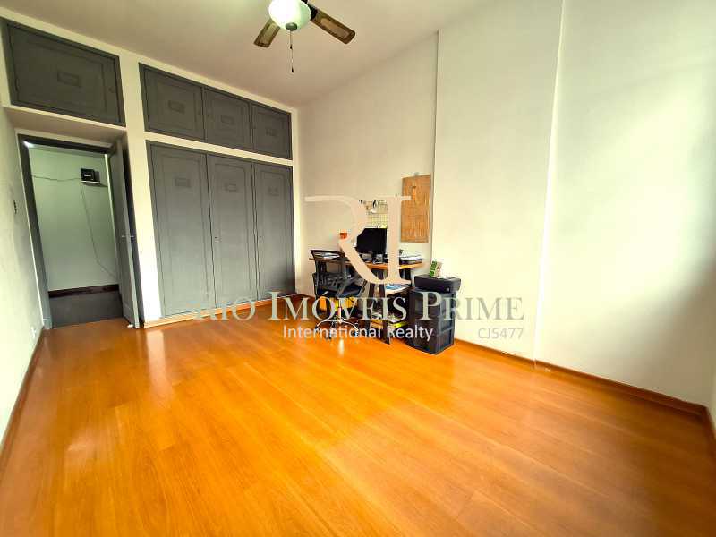 QUARTO3 - 12