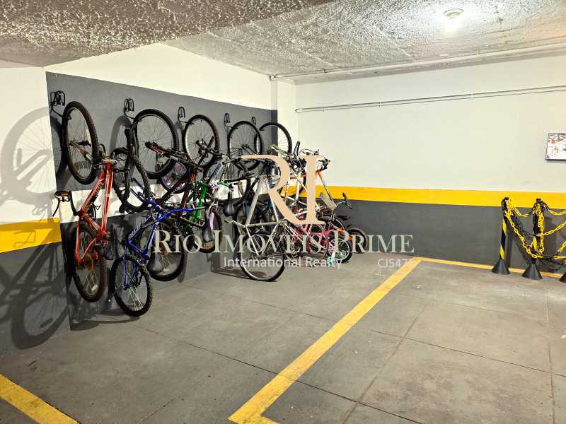 BICICLETÁRIO - 28