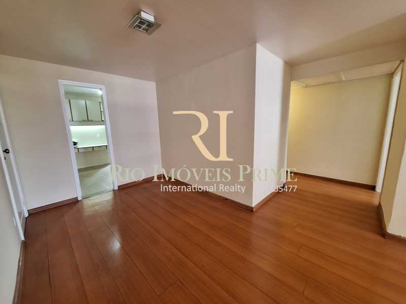 SALA DE JANTAR - 3
