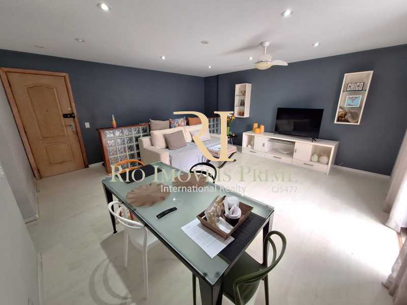 SALA - 3