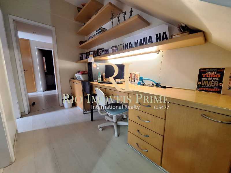 HOME OFFICE - 11