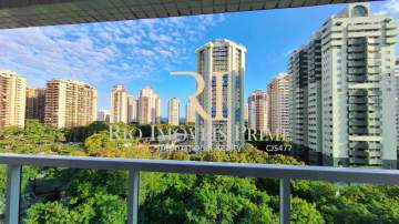 Condomínio VILLA BORGHESE - Ótima localização - Apartamento para alugar Rua Coronel Paulo Malta Rezende, Barra da Tijuca, Rio de Janeiro - R$ 4.400 - RPAP20381