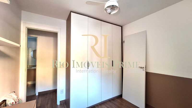 QUARTO - 11