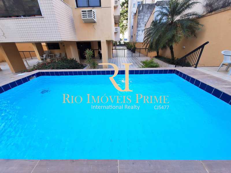 PISCINA - 12