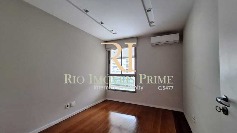 QUARTO4 - 14