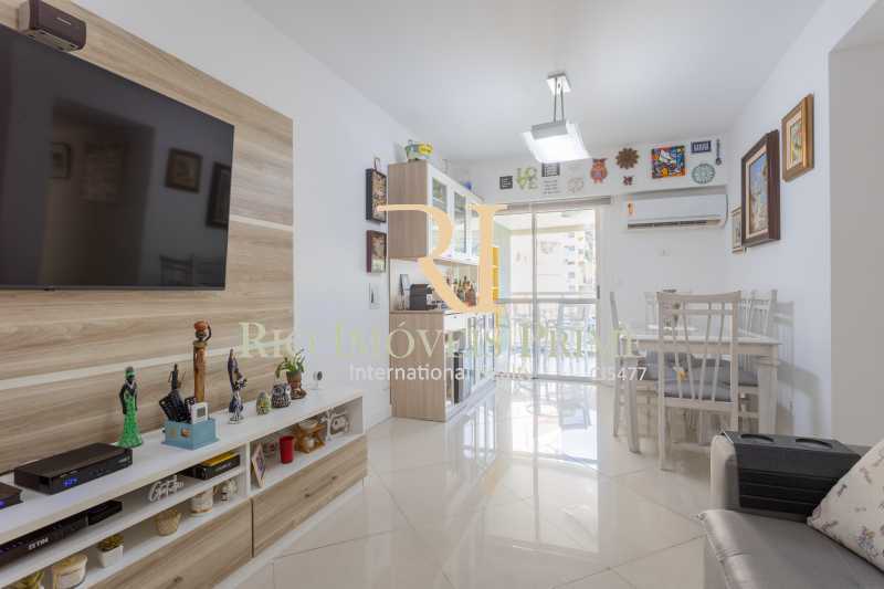 SALA - 3
