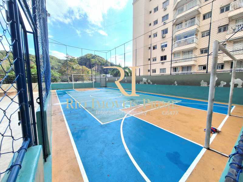 QUADRA POLIESPORTIVA - 19