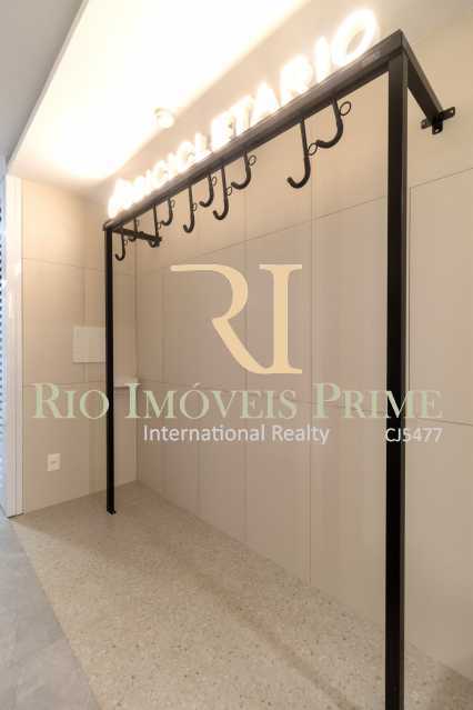 18 Bicicletário - 18