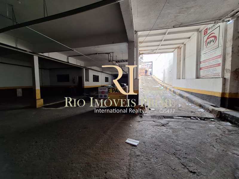 ESTACIONAMENTO - 24
