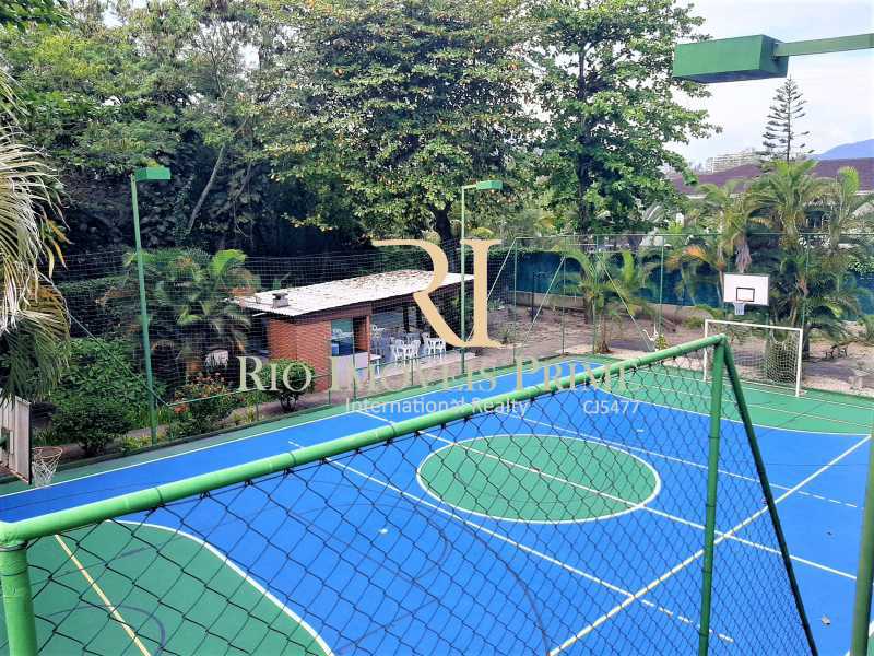 QUADRA POLIESPORTIVA. - 20
