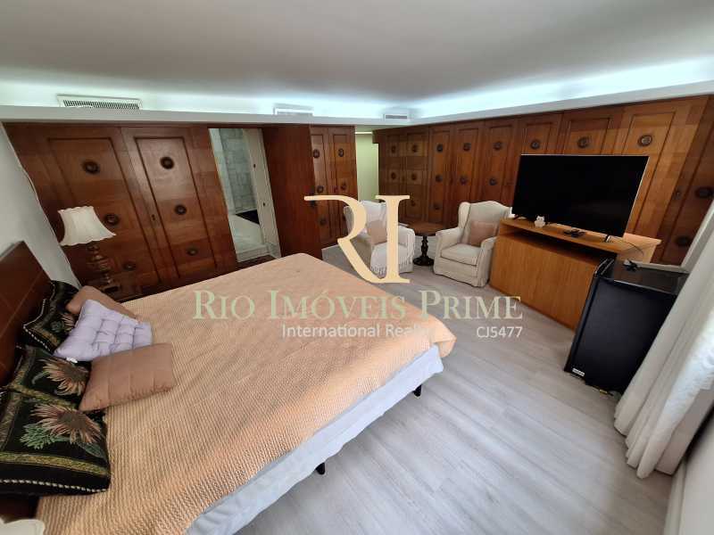 Conheça SUÍTE MASTER do imóvel - Copacabana, 3 quartos, 2 suítes, vista lateral mar - RPAP30277 - 10 SUÍTE MASTER - 10