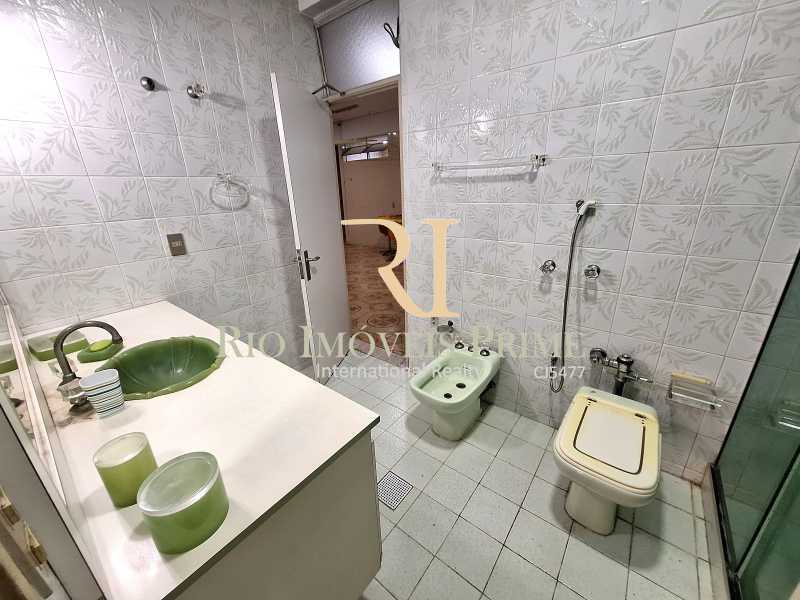 Conheça BANHEIRO SUÍTE2 do imóvel - Copacabana, 3 quartos, 2 suítes, vista lateral mar - RPAP30277 - 14 BANHEIRO SUÍTE2 - 14