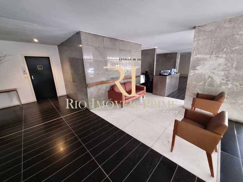 Conheça PORTARIA do imóvel - Copacabana, 3 quartos, 2 suítes, vista lateral mar - RPAP30277 - 27 PORTARIA - 27