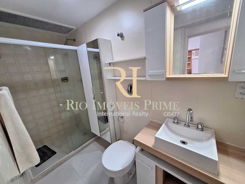 BANHEIRO SOCIAL - 12