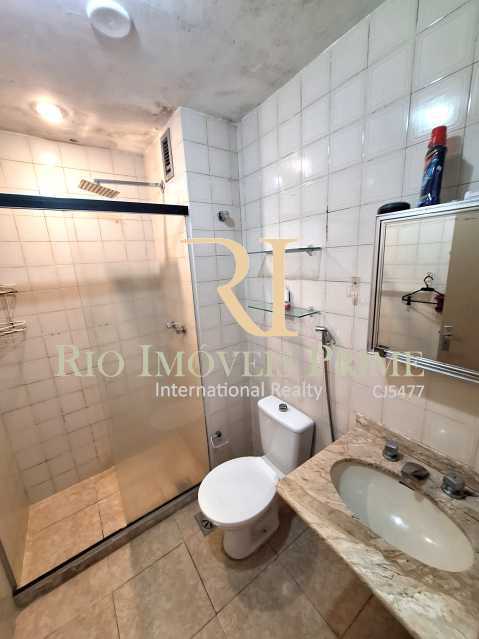 Conheça BANHEIRO do imóvel - Omni 2, flat em Botafogo - RPFL20060 - 14 BANHEIRO - 14