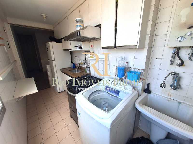 Conheça ÁREA DE SERVIÇO do imóvel - Omni 2, flat em Botafogo - RPFL20060 - 16 ÁREA DE SERVIÇO - 16