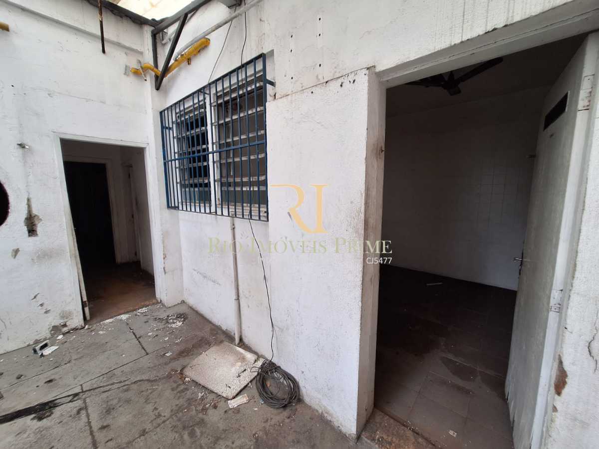 Conheça ACESSO FUNDOS. do imóvel - GALPÃO / SÃO CRISTÓVÃO / 2.321M² - RPGA00040 - 24 ACESSO FUNDOS. - 24