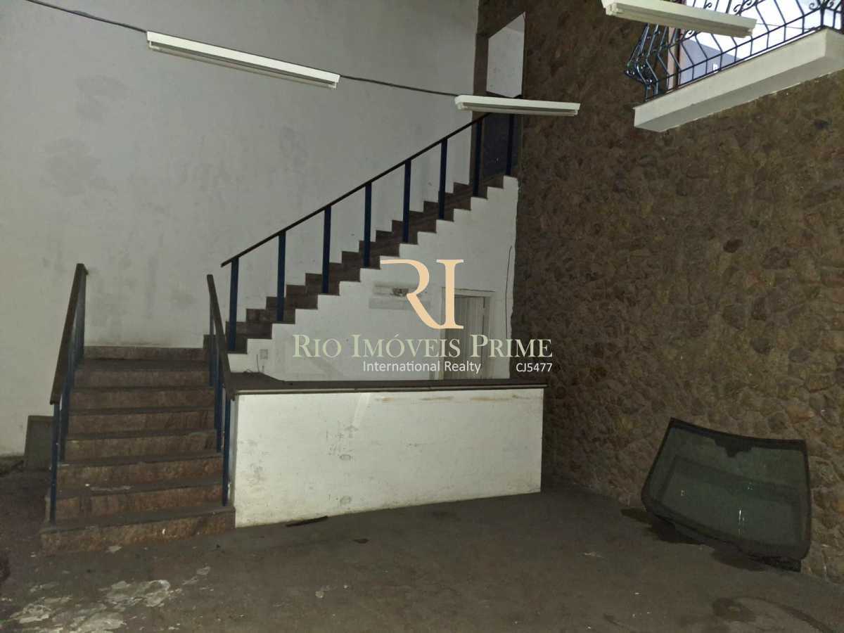 Conheça ENTRADA SOCIAL PAV2. do imóvel - GALPÃO / SÃO CRISTÓVÃO / 2.321M² - RPGA00040 - 29 ENTRADA SOCIAL PAV2. - 29