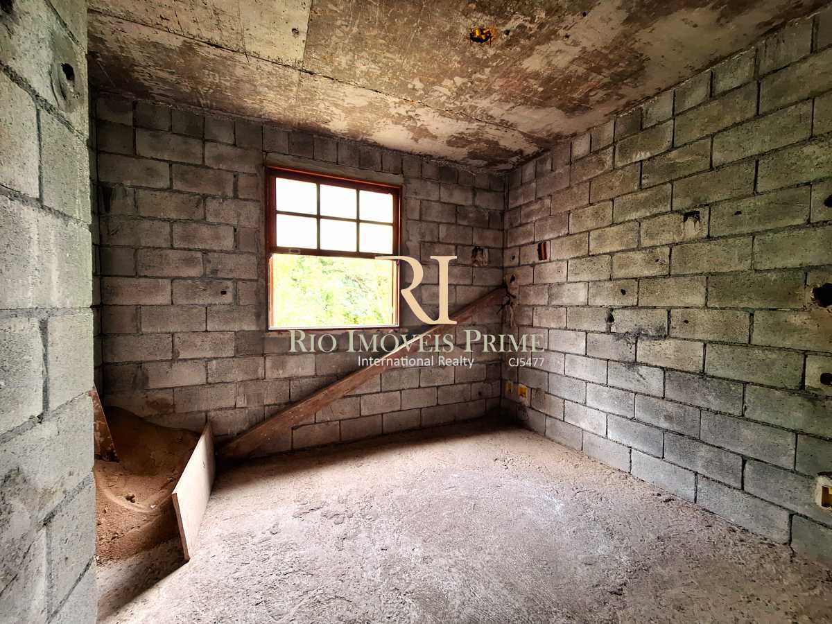 SUÍTE PRIMEIRO PISO - 6