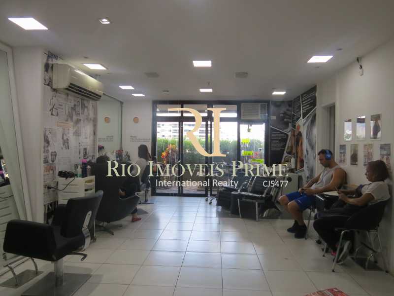 SALÃO CABELEIREIROS - 25