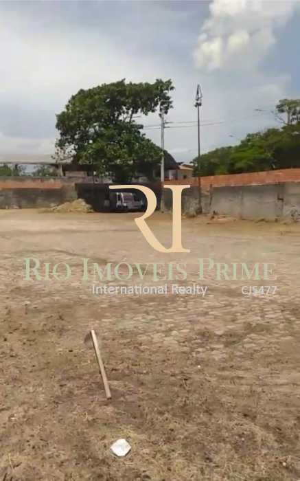 Conheça PÁTIO do imóvel - GALPÃO 4.000M² NA PAVUNA, PRÓXIMO DA ROD. PRES. DUTRA - RPGA20003 - 4 PÁTIO - 4