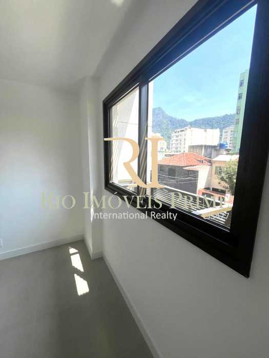 SUITE - 9