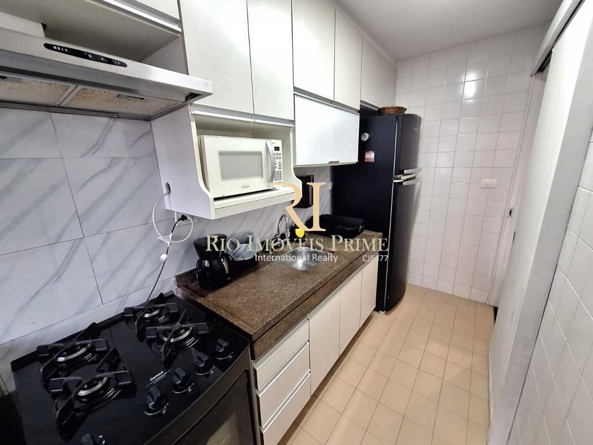 COZINHA. - 15