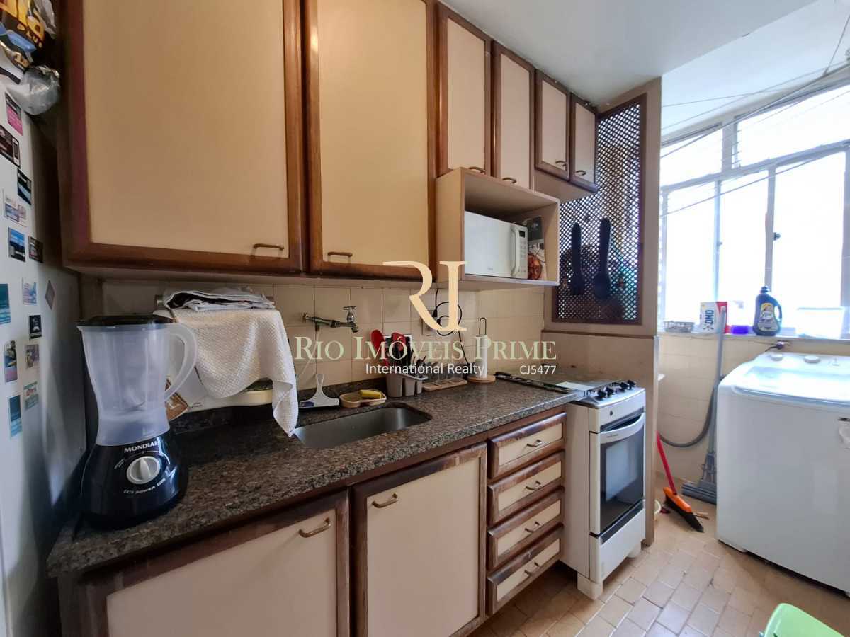 Conheça COZINHA. do imóvel - Pontões da Barra, 2 quartos, lazer, vaga - RPAP20403 - 14 COZINHA. - 14