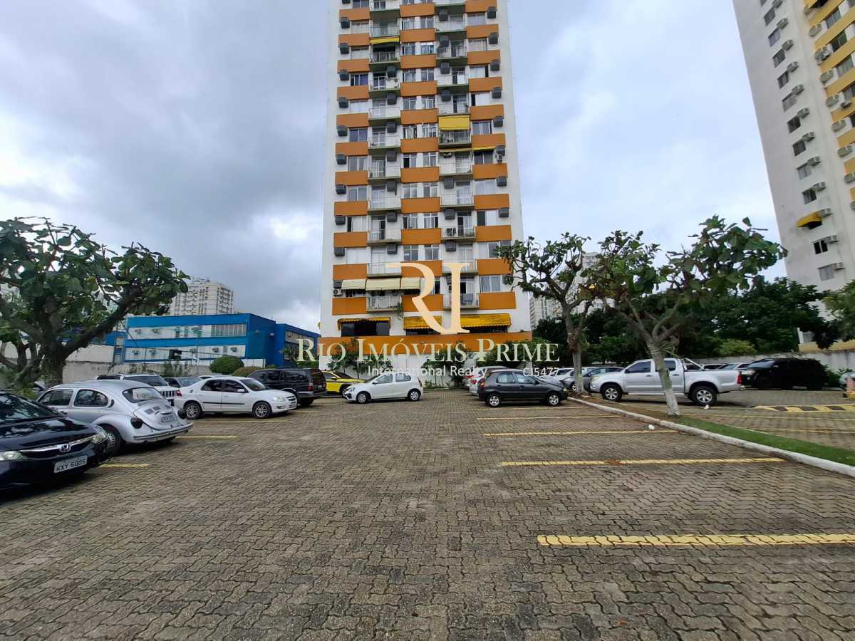 Conheça ESTACIONAMENTO. do imóvel - Pontões da Barra, 2 quartos, lazer, vaga - RPAP20403 - 25 ESTACIONAMENTO. - 25