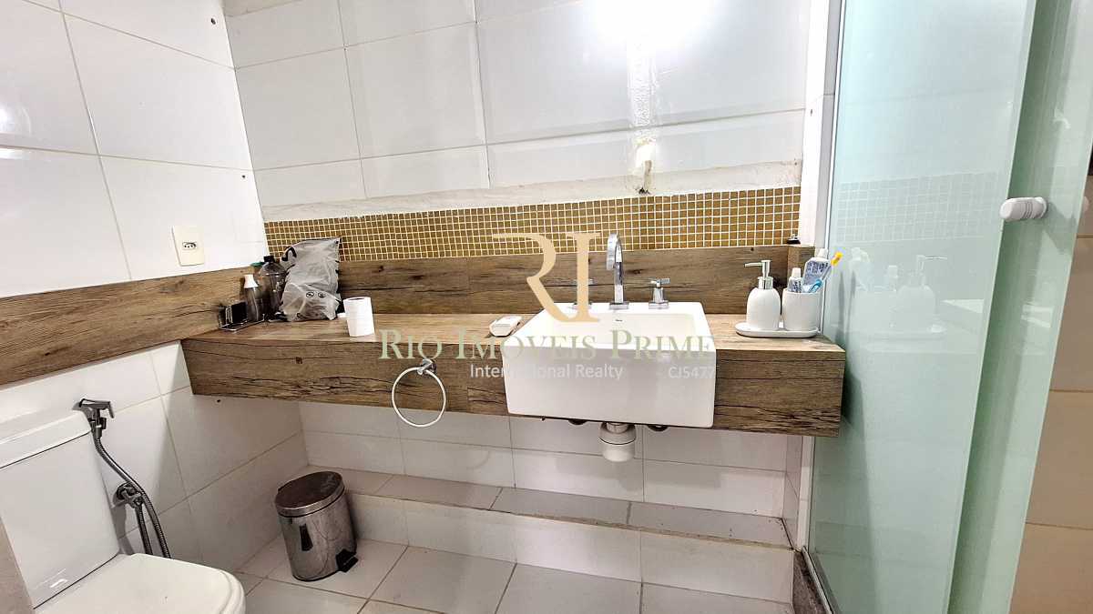 Conheça BANHEIRO SUITE do imóvel - Apartamento à venda Rua São Francisco Xavier, Maracanã, Rio de Janeiro - R$ 600.000 - RPAP20404 - 10 BANHEIRO SUITE - 10