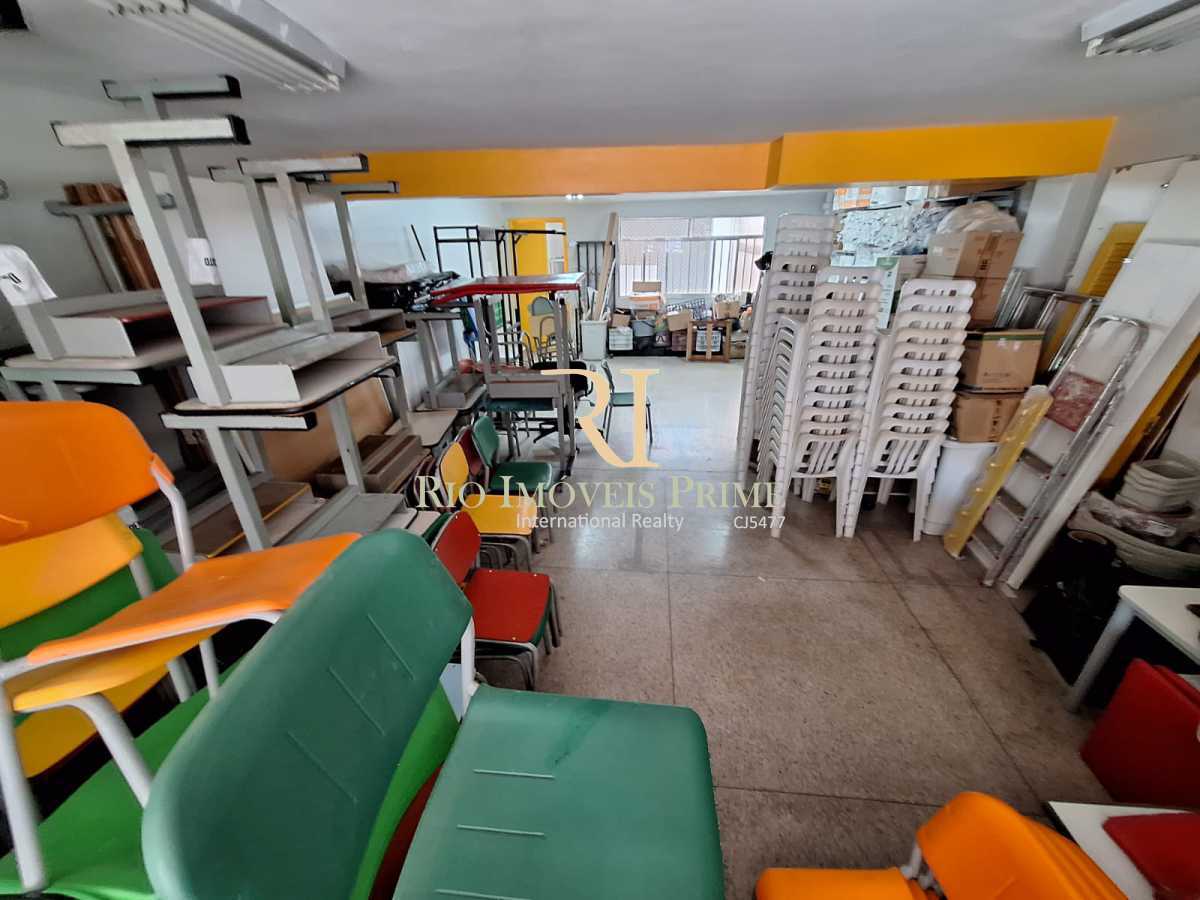 Conheça SALA do imóvel - Botafogo / Prédio com 3 pavimentos / reformado - RPPR10001 - 24 SALA - 24