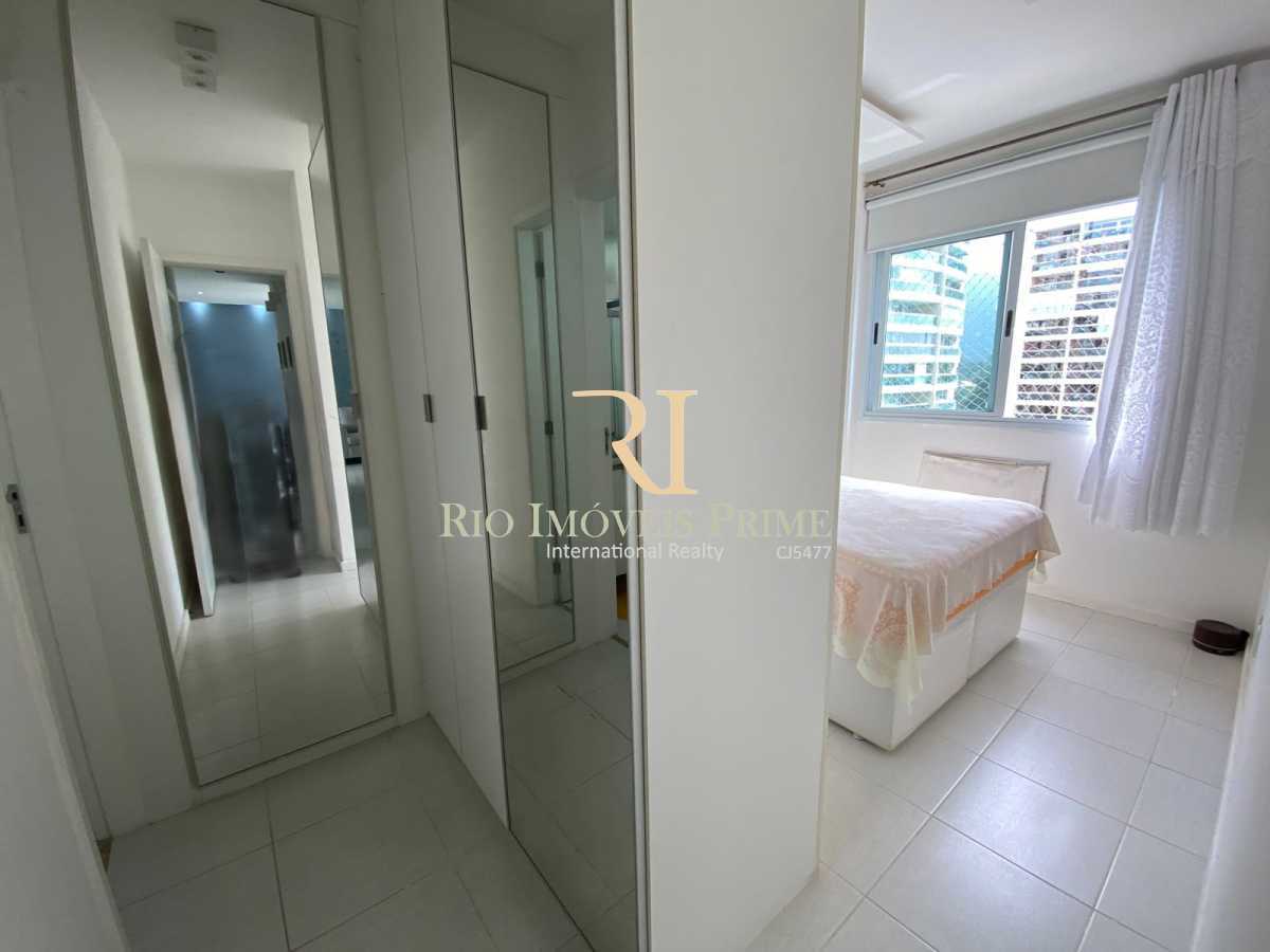 Conheça SUÍTE-CLOSET. do imóvel - Barra, Libertà Resort, infra total, 3 quartos, suíte e vaga - RPAP30293 - 11 SUÍTE-CLOSET. - 11