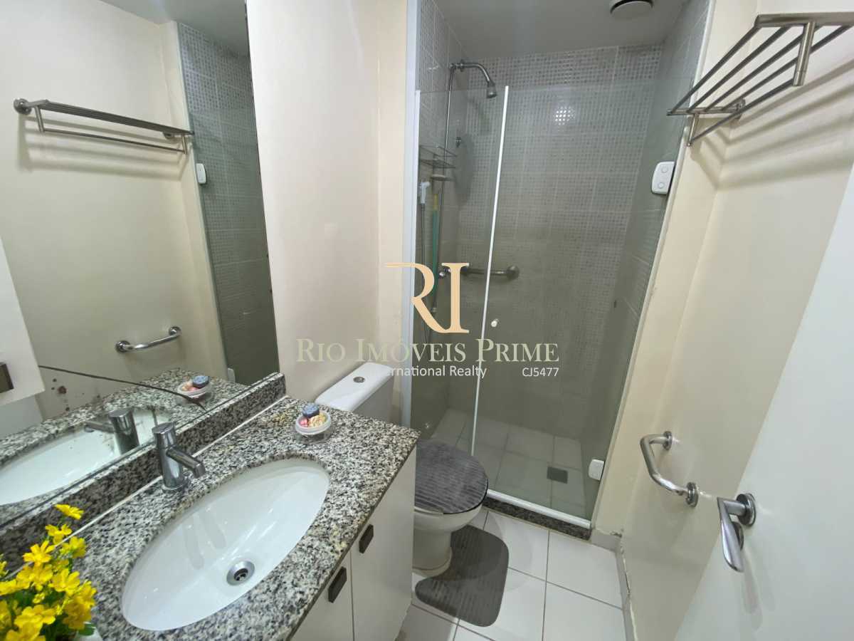 Conheça BANHEIRO SUÍTE. do imóvel - Barra, Libertà Resort, infra total, 3 quartos, suíte e vaga - RPAP30293 - 14 BANHEIRO SUÍTE. - 14