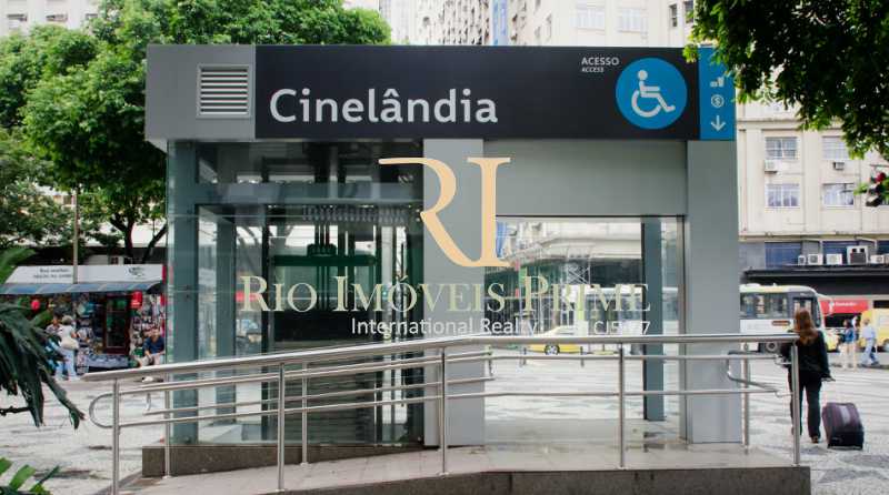 ESTAÇÃO DO METRÔ - 12
