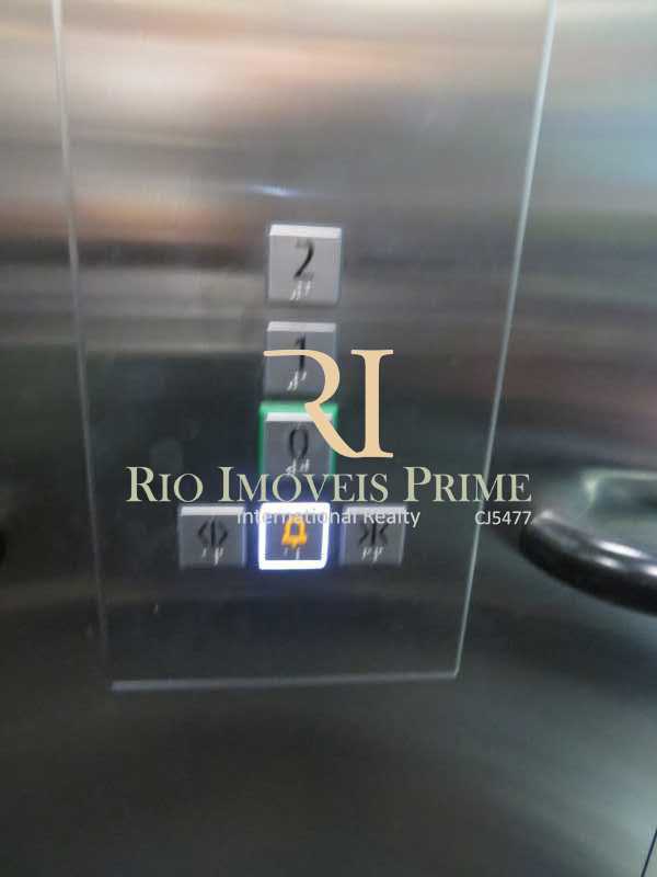 ELEVADOR - 7