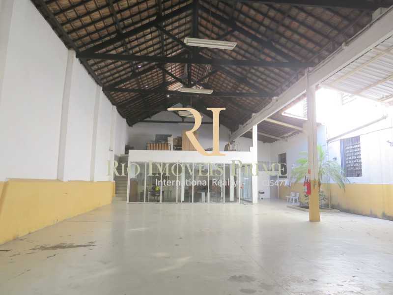 GALPÃO - 27