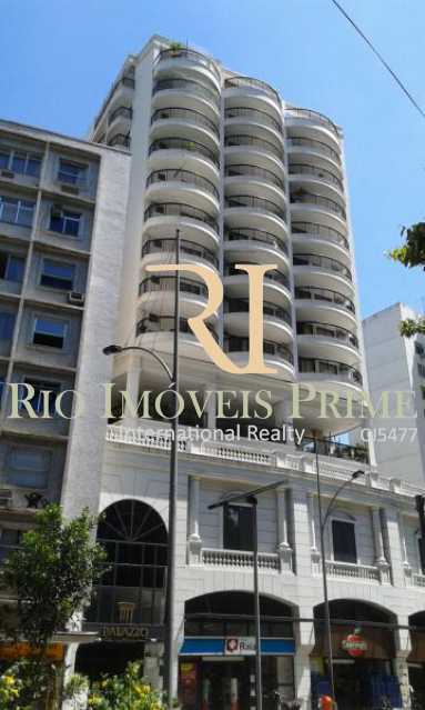 Conheça FACHADA COM HORTIFRUTI 2 do imóvel - Flat para alugar Rua das Laranjeiras, Laranjeiras, Rio de Janeiro - R$ 3.300 - RPFL10091 - 24 FACHADA COM HORTIFRUTI 2 - 24