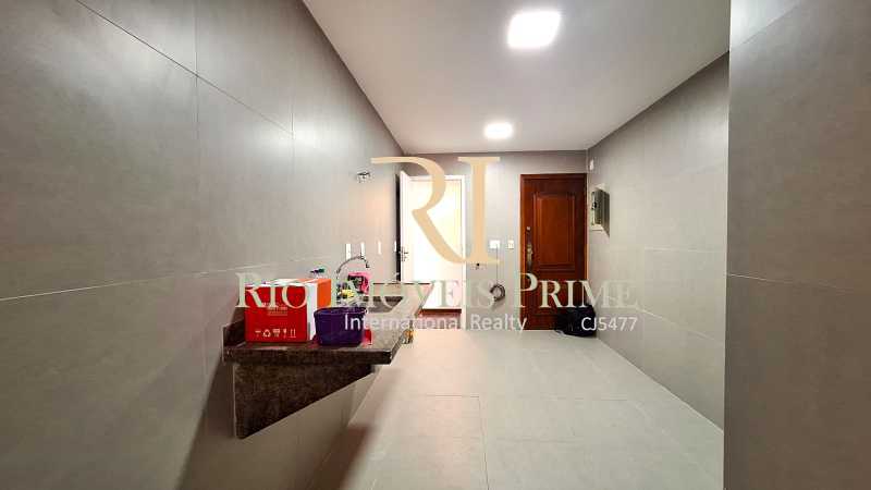 COZINHA OUTRO LADO - 16