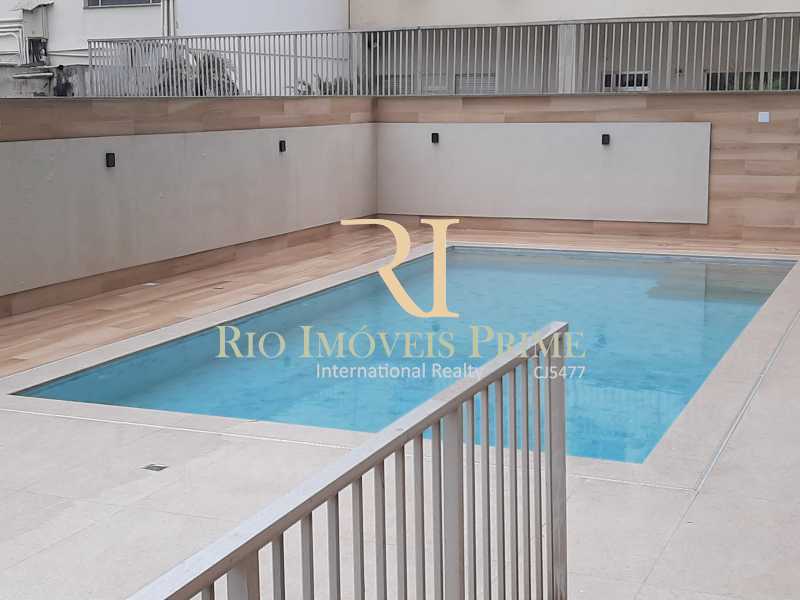 PISCINA - 18