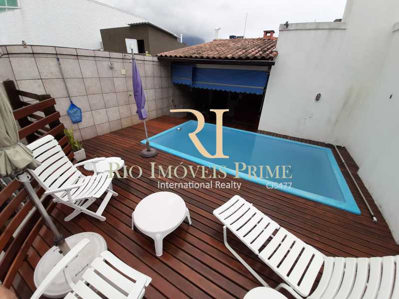 PISCINA - 3