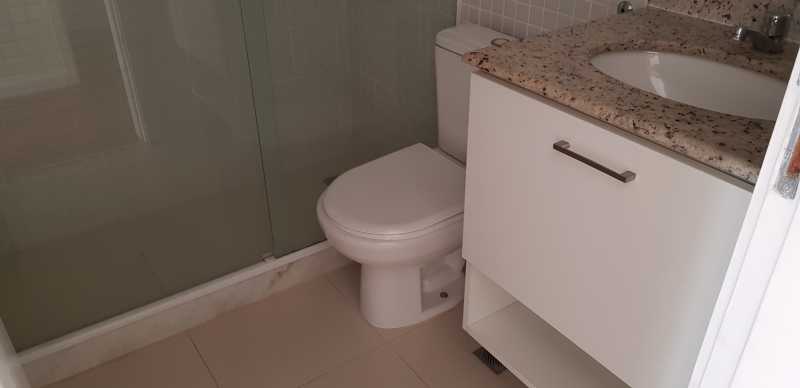 13 - BANHEIRO SUITE 3 - 13