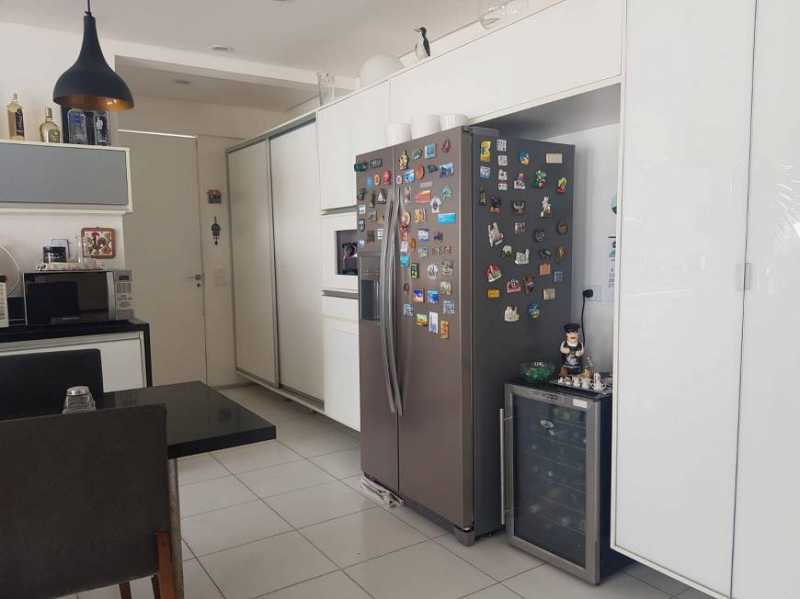 Conheça 18 do imóvel - CASA MOBILIADA E DECORADA, 4 SUÍTES, EM 417M², EM VILAS DO ATLÂNTICO - PICN40063 - 18 18 - 18