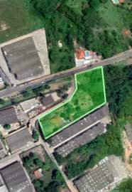 Excelente - TERRENO COM 5.866M², EM LAURO DE FREITAS - PILT00023