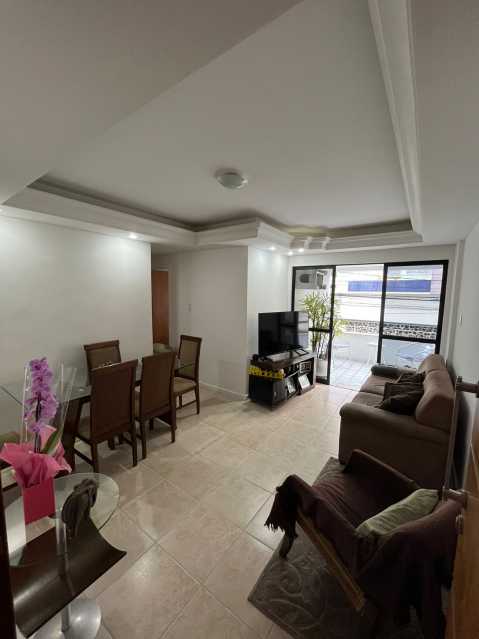 Conheça 1 do imóvel - APARTAMENTO 3 QUARTOS (1 SUÍTE), COM VARANDA, EM 78M², NO RIO VERMELHO - PIAP30721 - 1 1 - 1